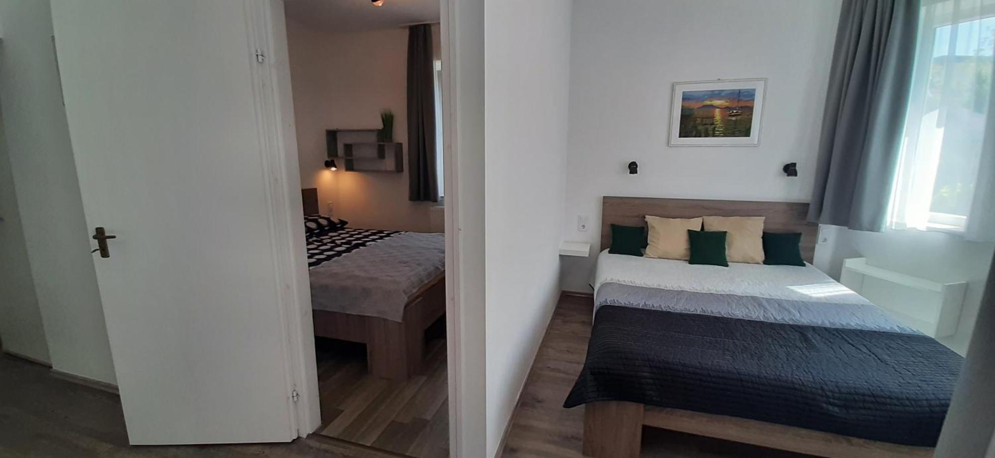 Ancsi Apartmanhaz Balatonlelle Buitenkant foto