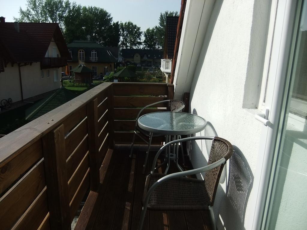 Ancsi Apartmanhaz Balatonlelle Kamer foto